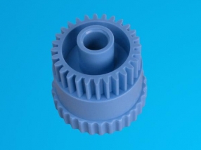 Plastic gear